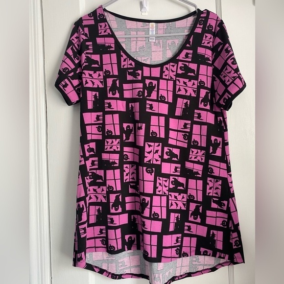LulaRoe Halloween Short Sleeves T-shirt with Ghost, Cats/ Pumpkins, Size: Small - Picture 2 of 7
